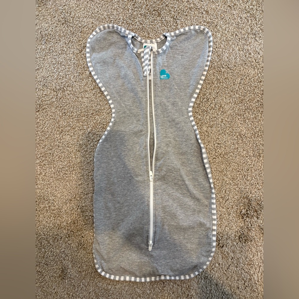 Love to Dream Gray Swaddle- Newborn